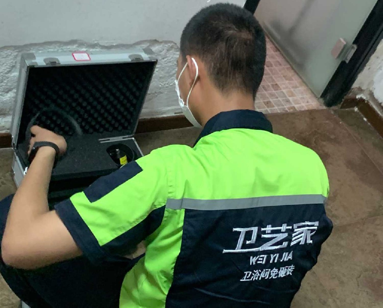 舟山附近防水补漏师傅电话号码，24小时上门维修服务